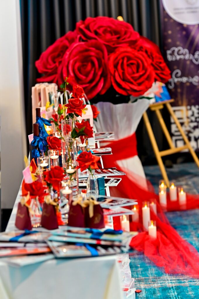 Sweet Flowers Event Design — ემოცია, რომელიც სივრცეში ცხოვრობს